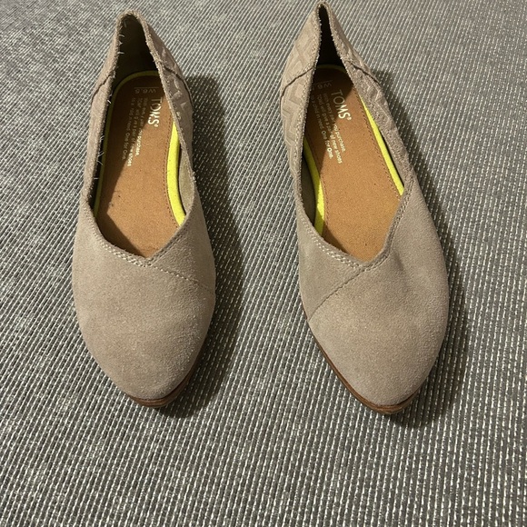 TOMS Jutti Flats - Picture 1 of 6